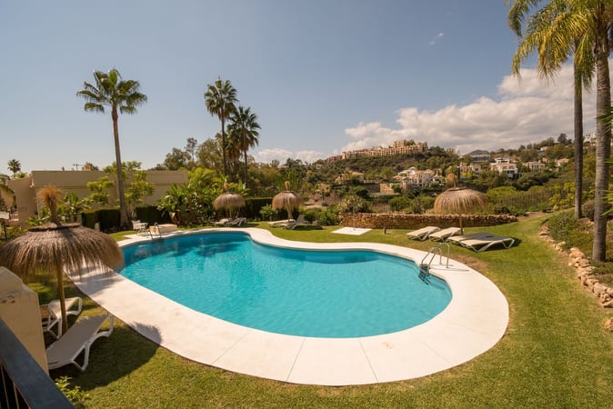 House in Guia - view 1