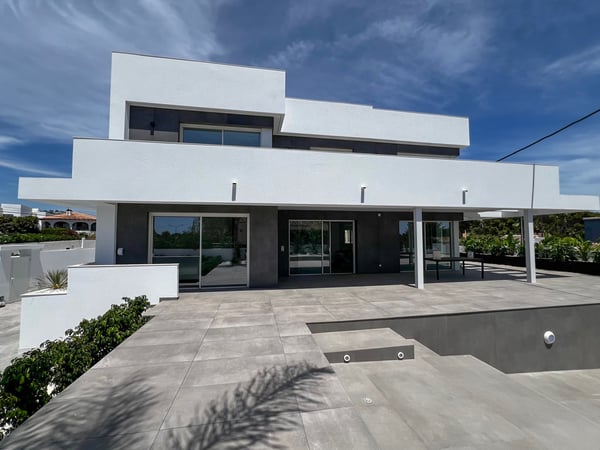 Villa in Moraira - view 1