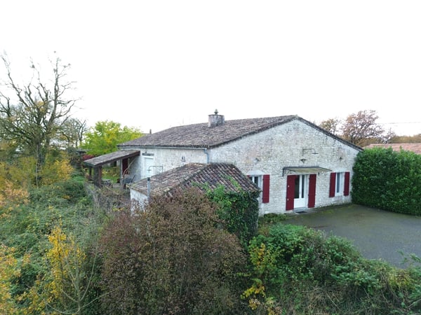 House in Loubes-Bernac - view 1