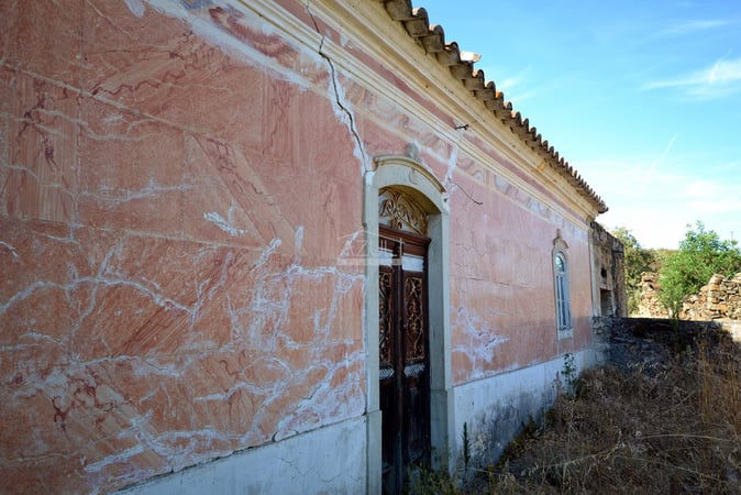 House in Ameixial - view 1