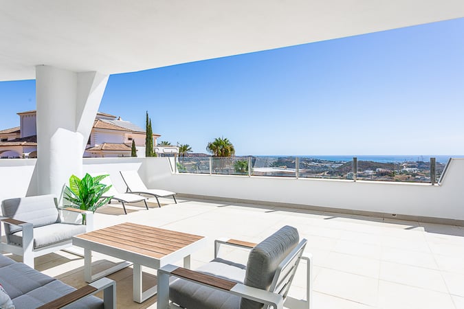Apartment in Sitio de Calahonda - view 1