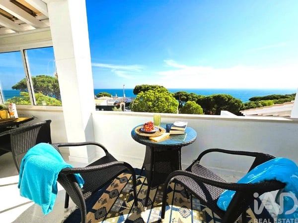 Apartment in Oura - view 1