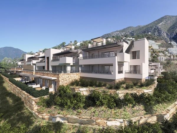 House in Istan - view 1