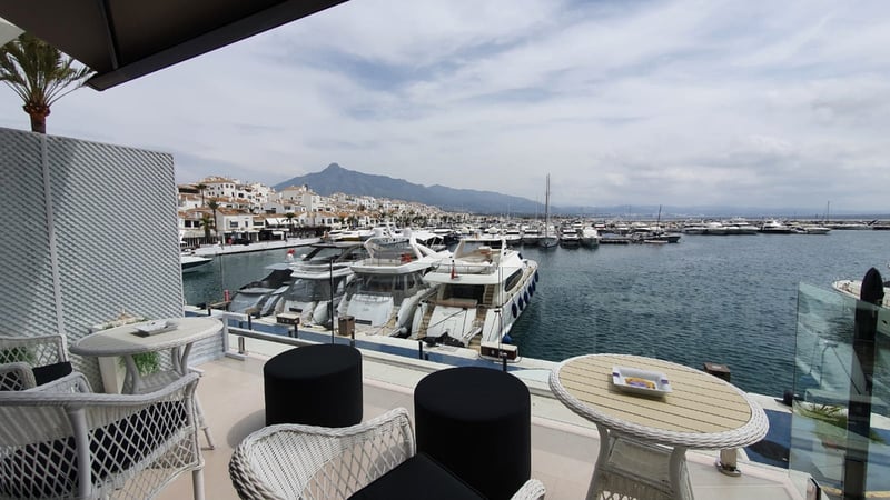 Apartment in Puerto Banus - view 1
