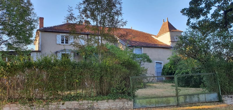 House in Grezes - view 1