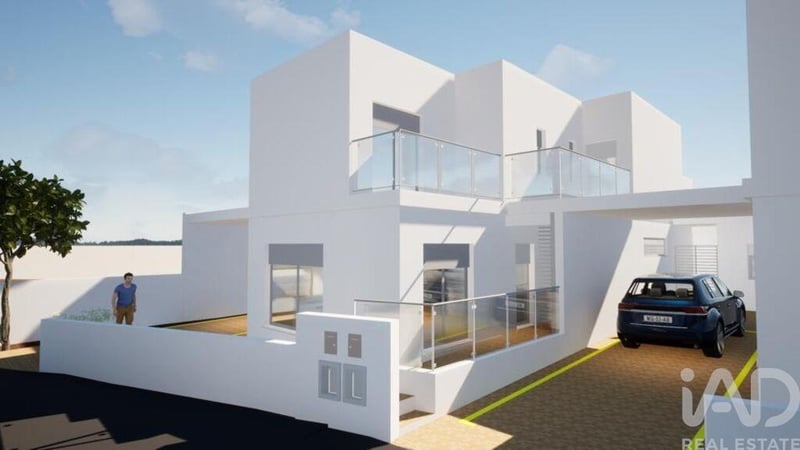 House in Silveira - view 1