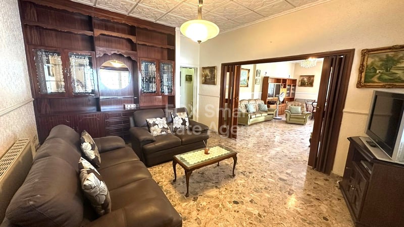 House in Aradippou - view 1