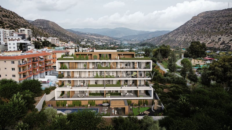 Apartment in Germasogeia - view 1