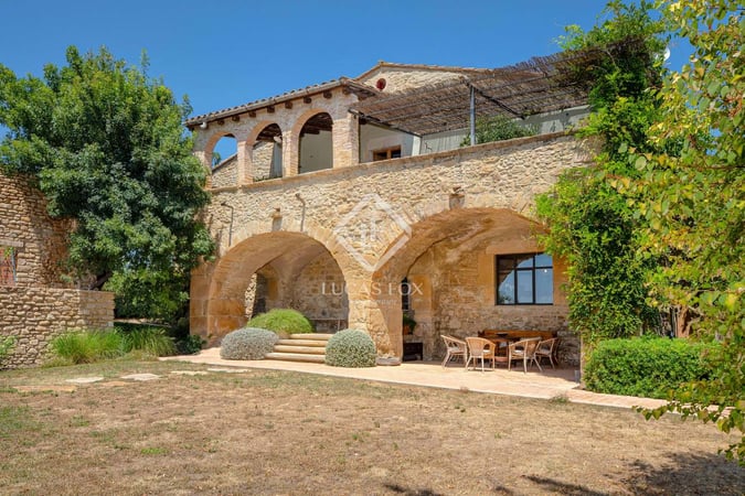 House in Girona - view 1