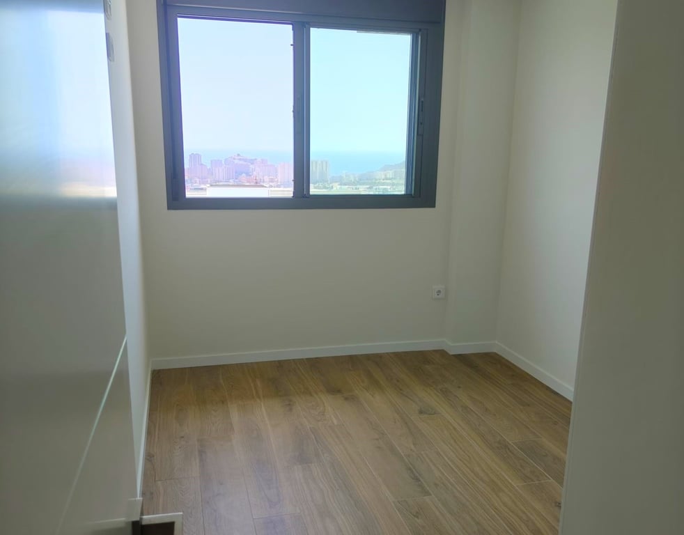 Apartment in Finestrat - Image 4