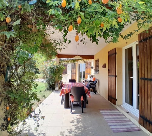 House in Montguyon - view 1