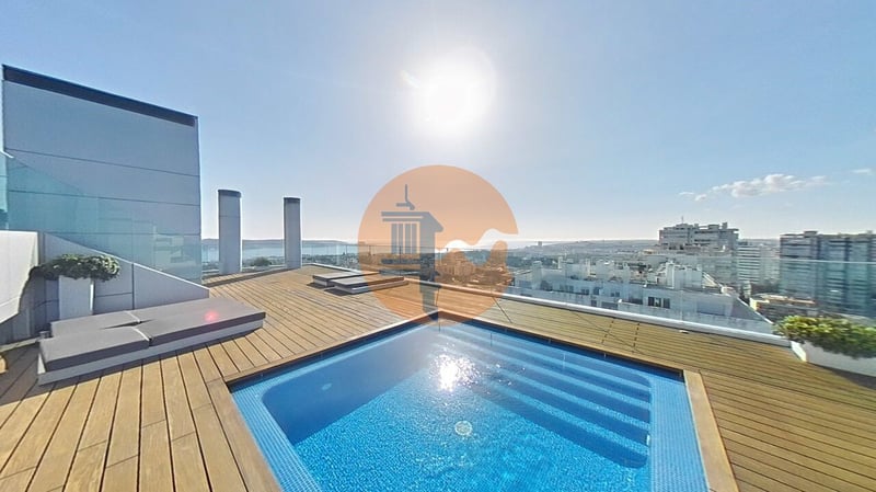 Apartment in Lisbon - view 1