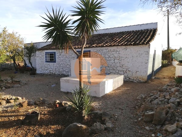 House in Santa Catarina da Fonte do Bispo - view 1