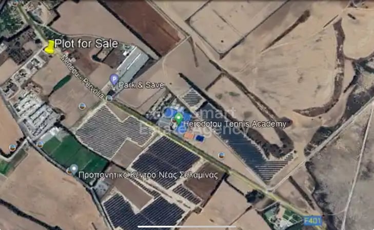 Land in Meneou - view 1