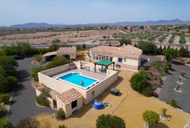 Villa in Almeria - view 1