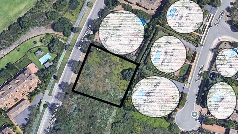 Land in Sotogrande - view 1