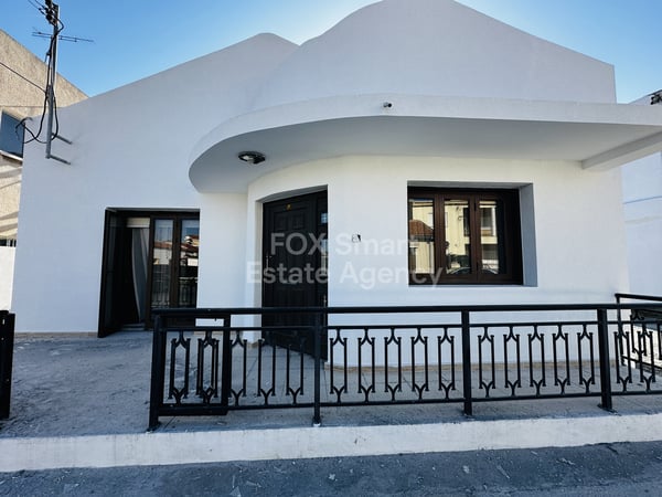 House in Larnaca - view 1