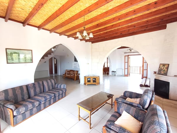 House in Anglisides - view 1