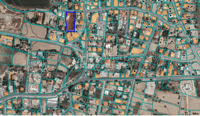 Land in Dali - view 1