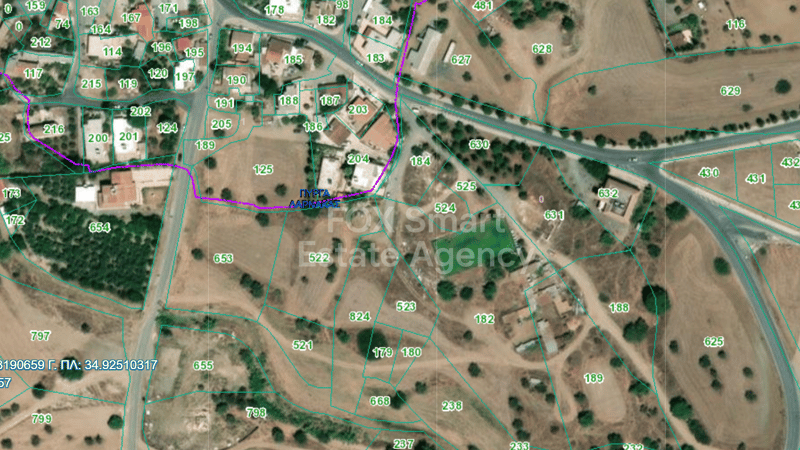 Land in Pyrga - view 1