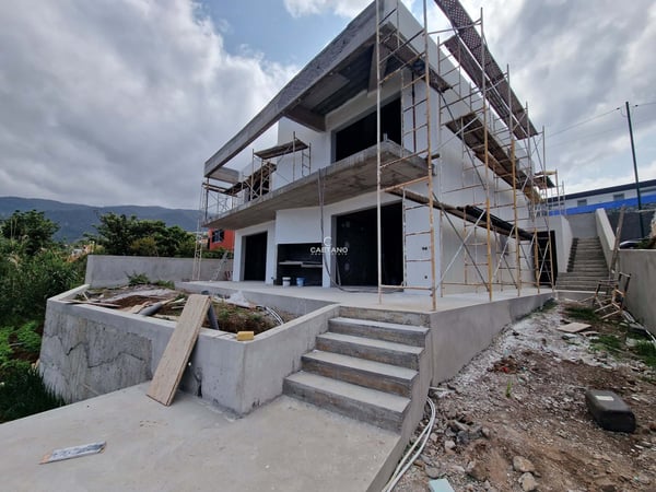 Villa in Arco da Calheta - view 1