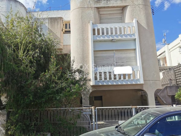 House in Strovolos - view 1