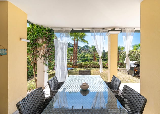 House in Guia - view 1