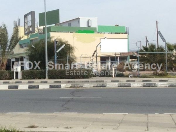 House in Panagia Evangelistria (Polemidhia) - view 1