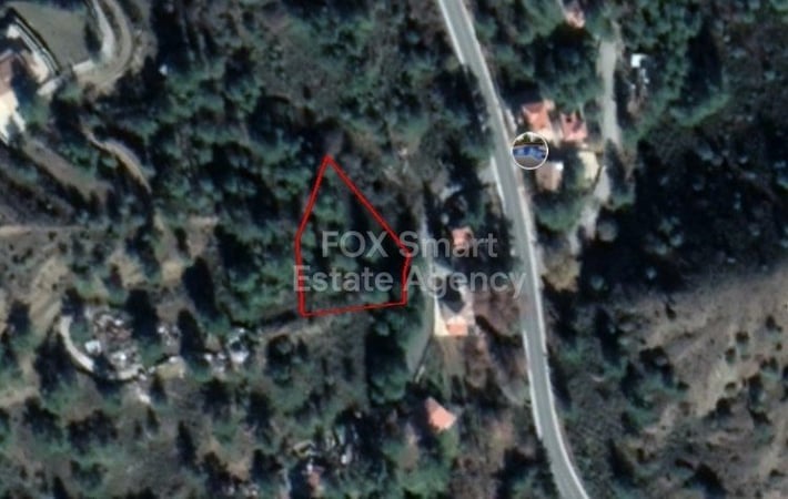 Land in Kato Platres - view 1