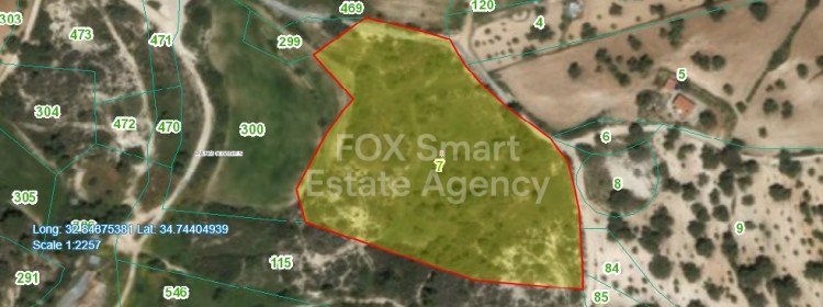 Land in Pano Kivides - view 1