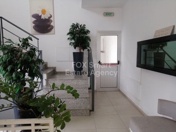 House in Kato Polemidia - view 1