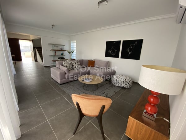 House in Pyrgos - view 1