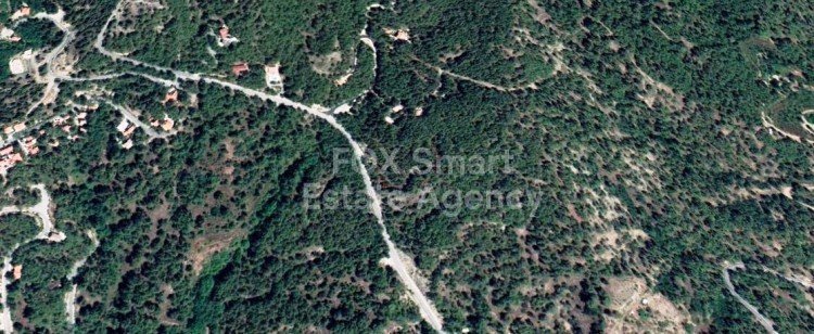 Land in Pano Platres - view 1