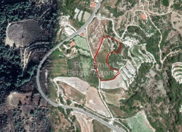 Land in Pano Panagia - view 1