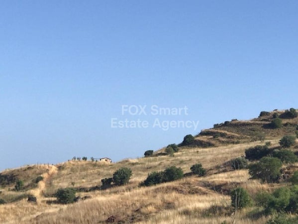 Land in Episkopi - view 1