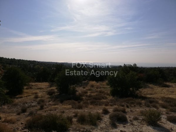 Land in Pano Kivides - view 1