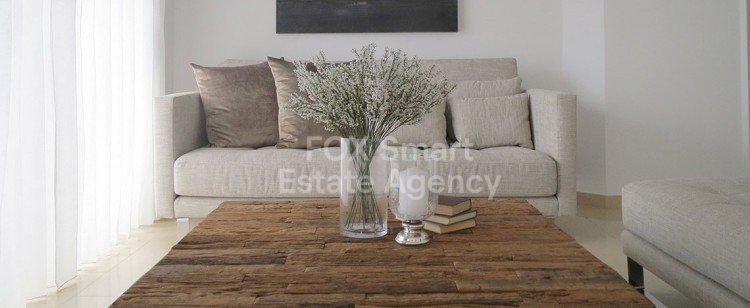 House in Kato Paphos - view 1