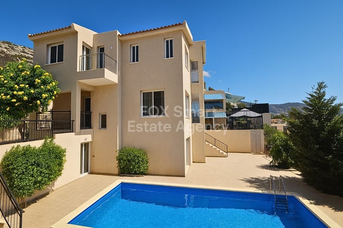 House in Pegeia - view 1