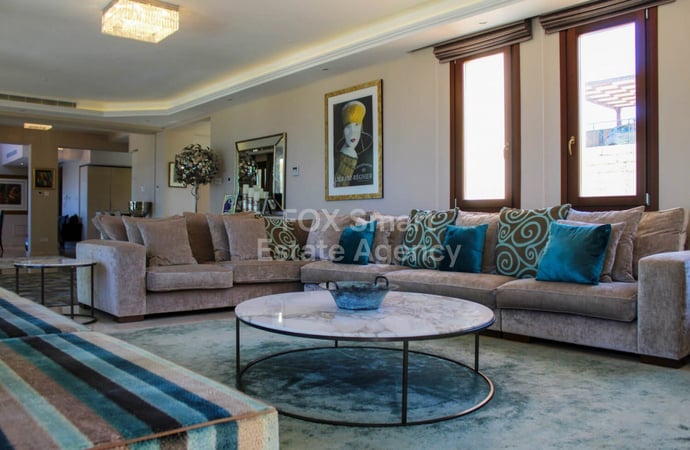 House in Kouklia - view 1