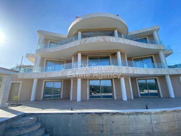 House in Pegeia - view 1