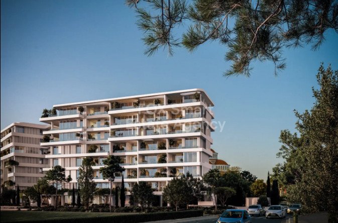 Apartment in Kato Paphos - view 1