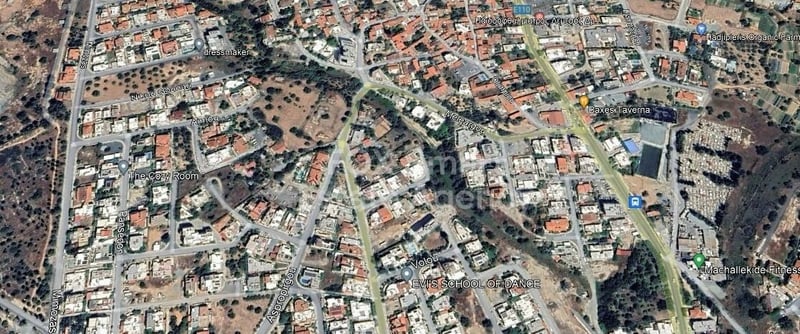 Land in Lemesos - view 1