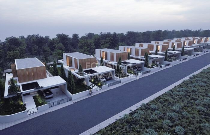 House in Pyrgos - view 1