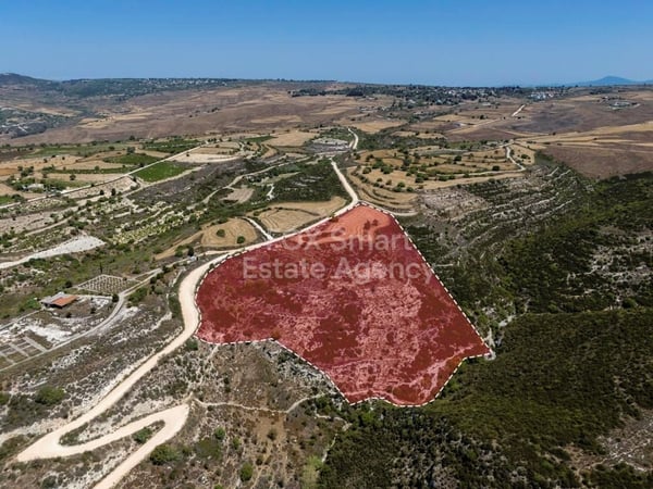 Land in Pano Arodes - view 1