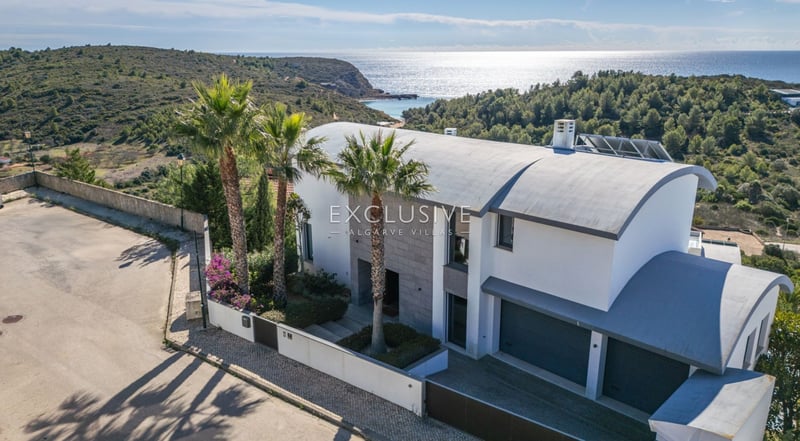 House in Faro - view 1