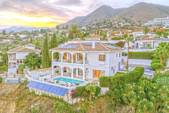 Villa in Benalmadena - view 1