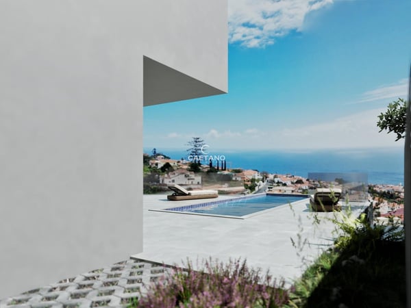 Villa in Funchal - view 1