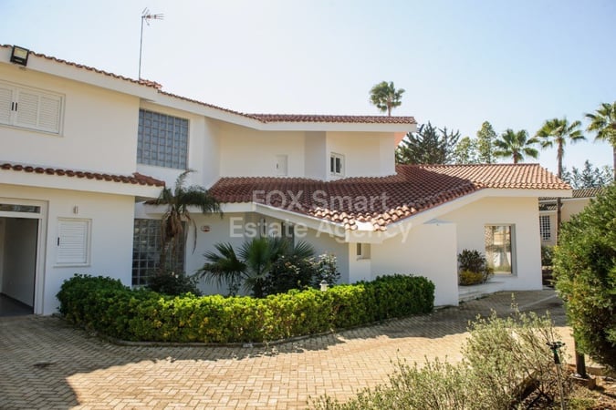 House in Latsia - view 1