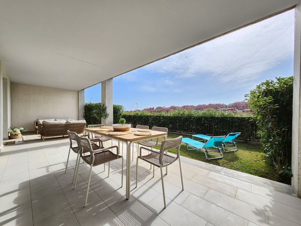 House in Estepona - view 1