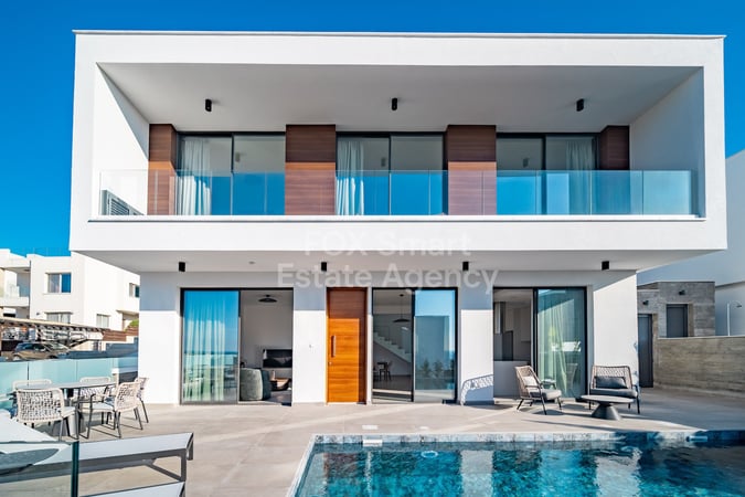 House in Chlorakas - view 1